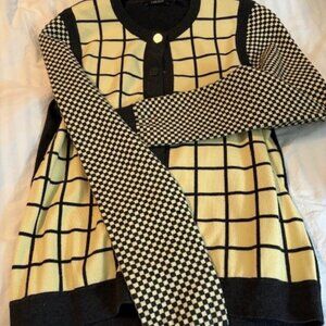 Carlisle Collection: charcoal gray and yellow cardigan